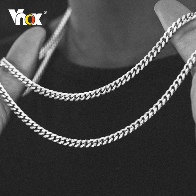 Silver curb chain necklace for men, stylish and durable, perfect gift for him
