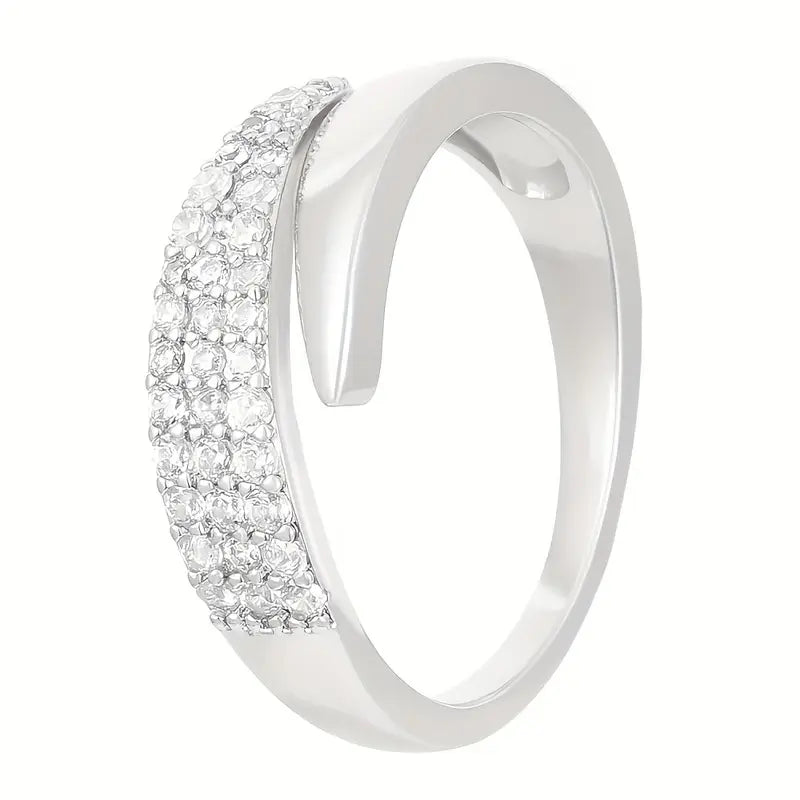 Elegant silver ring with sparkling cubic zirconia stones, perfect for women's fashion or gift giving